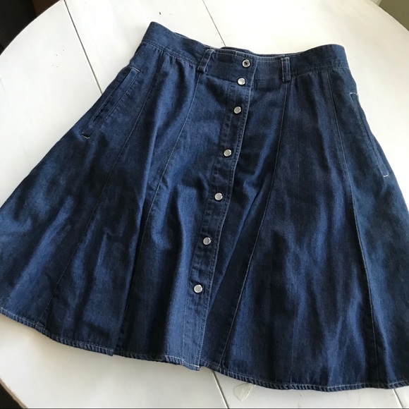 Vintage Dresses & Skirts - Vintage Liz Sport high waist denim flare skirt